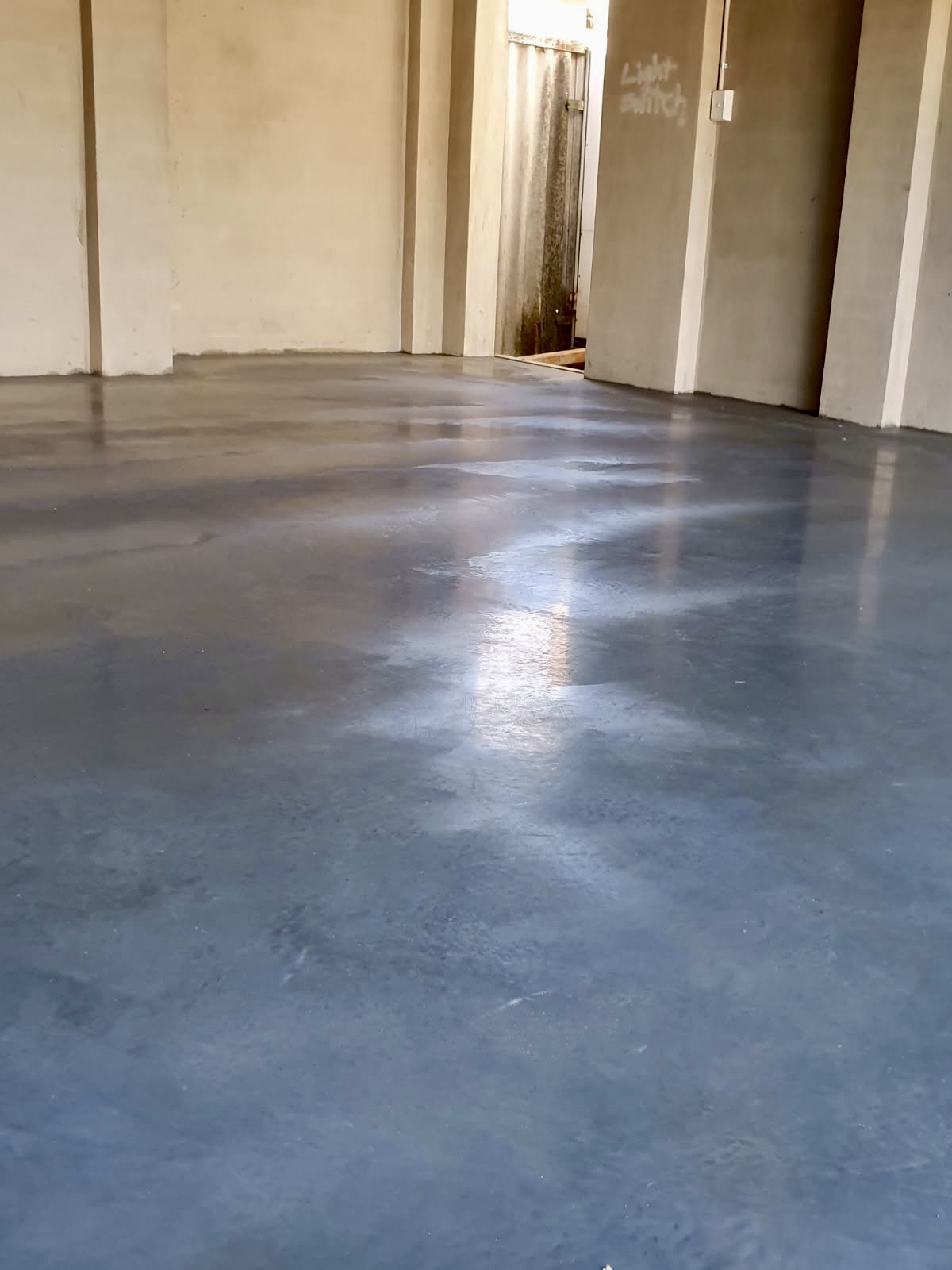 Polished concrete floor in a contemporary interior